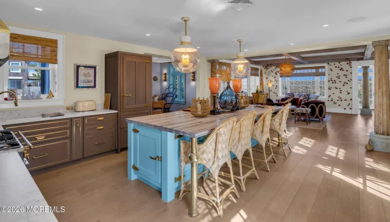 Ocean county $20m oceanfront estate hits market in bay head with 8 bedrooms
