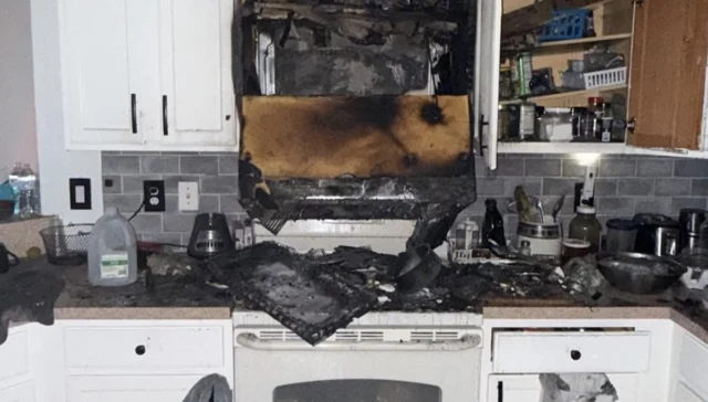 Kitchen fire quickly contained at country walk home in manchester township