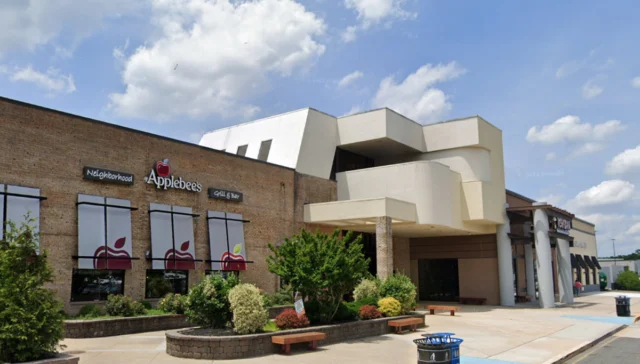 Latest update on teen shot at ocean county mall wednesday night