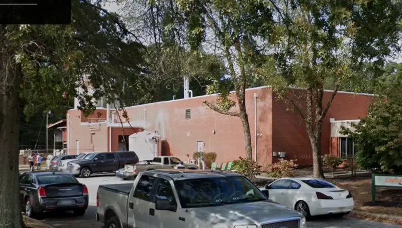 New jersey chocolate factory explosion injures four workers