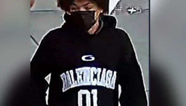 Washington heights robbery: suspect sought after teen threatened with knife