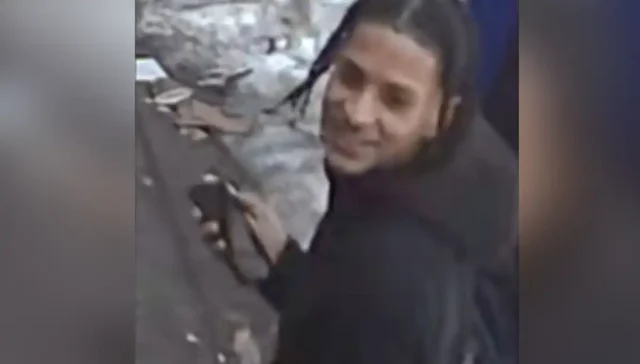12-year-old girl robbed in broad daylight attack in new york city