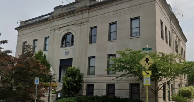 Cumberland man arrested after disruption at city hall meeting