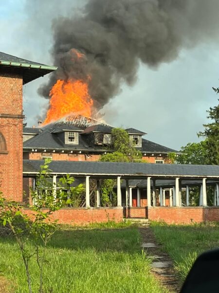 Arson investigators probe two fires at vacant state hospital buildings in sykesville Arson investigators probe two fires at vacant state hospital buildings in sykesville