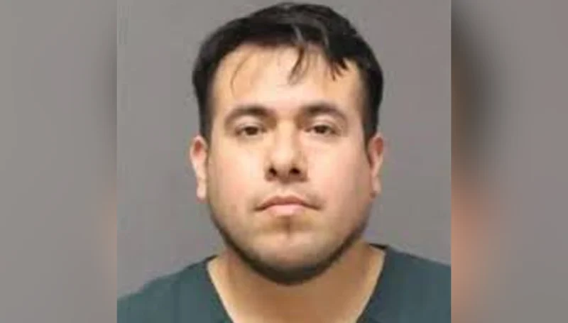 Driver in lakewood child hit-and-run now facing ice detainer, officials confirm Driver in lakewood child hit-and-run now facing ice detainer, officials confirm