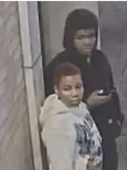 Chinatown distraction theft leaves victim without phone and wallet