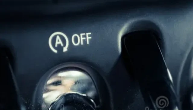 Icon for auto off mode: circular arrow around the letter a with off text next to it