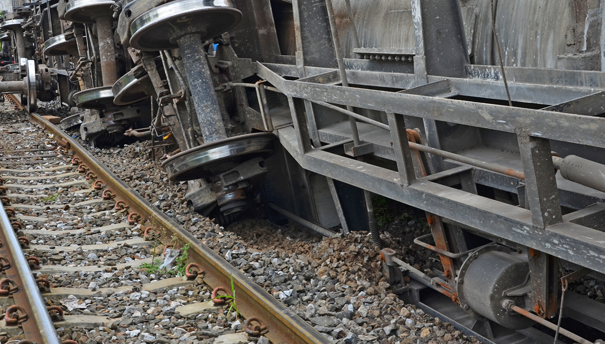 Freight train derails in North Bergen, spills flammable chemical near Route 3