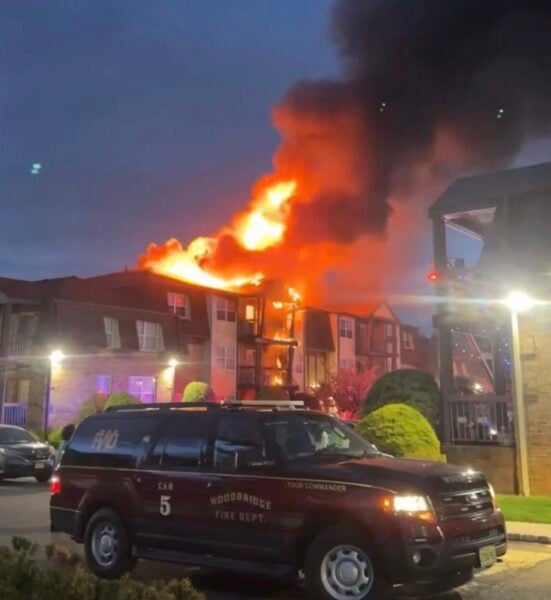 Fire rips through woodbridge apartment building, crews knock down flames with no injuries Fire rips through woodbridge apartment building, crews knock down flames with no injuries