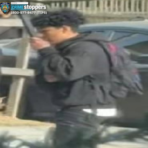 Queens boy beaten with metal pole in broad daylight robbery Queens boy beaten with metal pole in broad daylight robbery