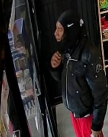 Delivery worker ambushed and robbed of bike in Brooklyn