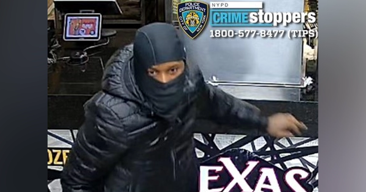 Queens robbery spree: armed suspect targets two businesses, flees on bicycle