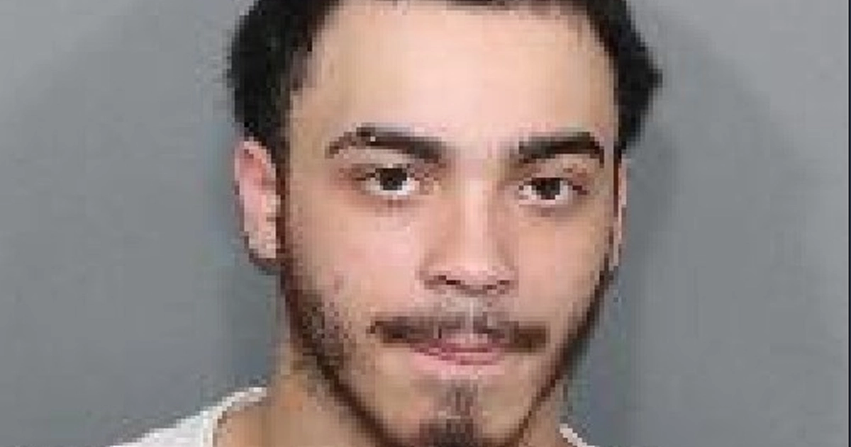 Philadelphia man charged after allegedly striking two Maryland troopers during car rallies