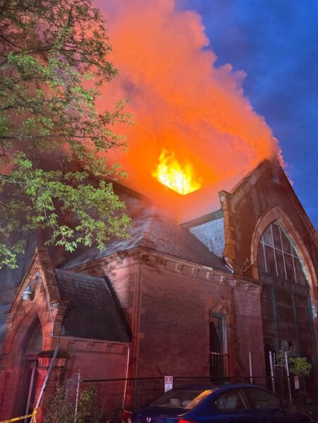 Queens church fire injures 6 firefighters, forces exterior attack as roof collapses Queens church fire injures 6 firefighters, forces exterior attack as roof collapses