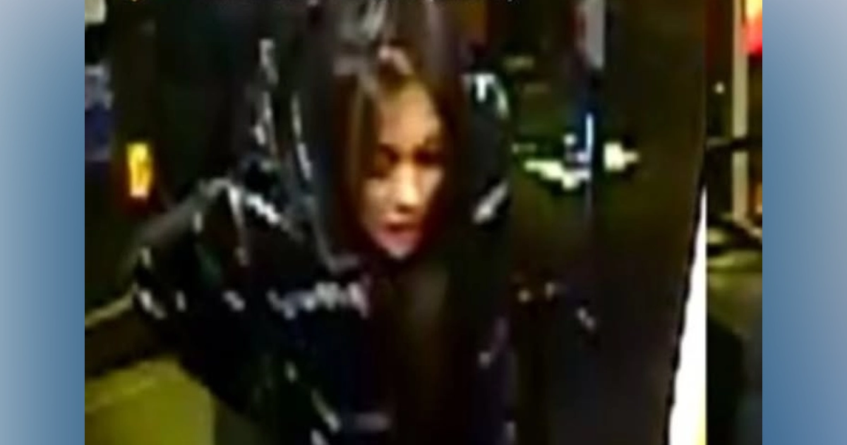 Queens park stabbing robbery leaves 18-year-old wounded, suspects flee on bus