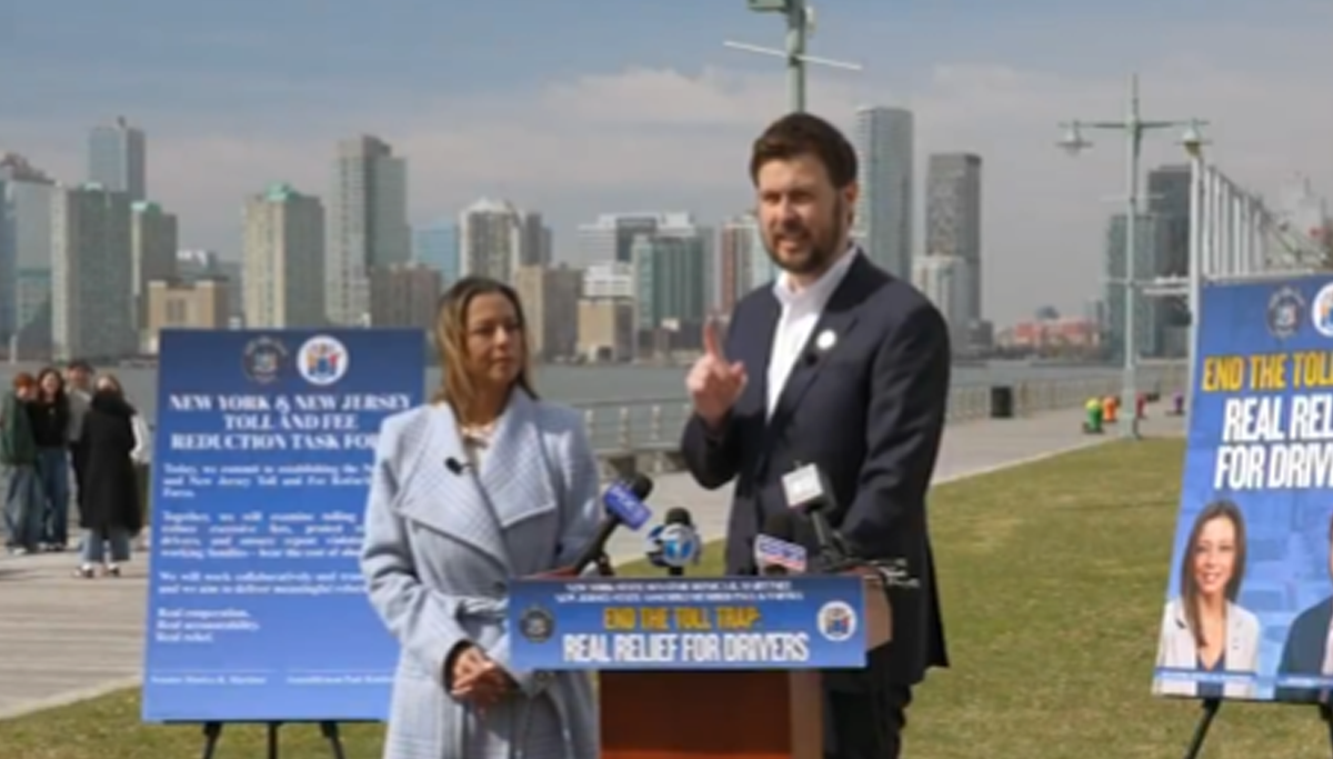 New Jersey and New York Lawmakers Team Up to Fight E-ZPass and its Heavy Handed Fees and Tactics