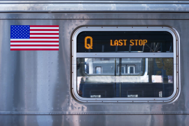 Latest update: 3,500 union workers shut down lirr as strike halts service across long island and nyc commutes
