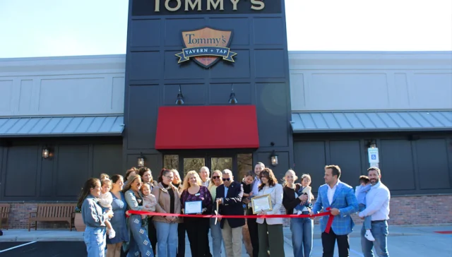 Tommy’s tavern + tap in toms river draws crowds as latest name in growing local restaurant scene
