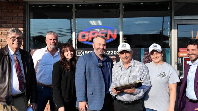 Toms river, mayor rodrick welcomes new shawarma restaurant on fischer boulevard