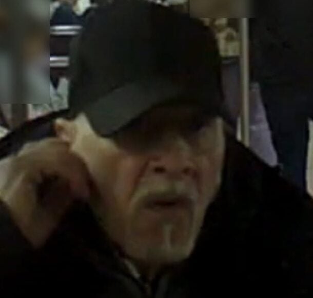 Subway rider threatened with gun at jay street station