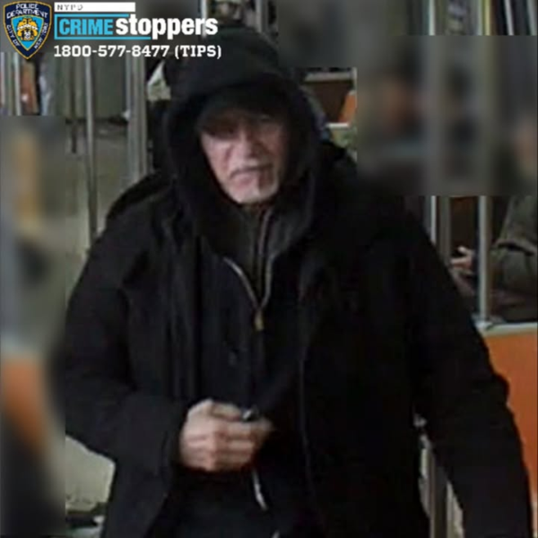 Subway rider threatened with gun at jay street station