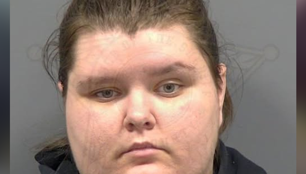 Fort Myers Woman Sentenced to Probation For Having Sex With Dogs