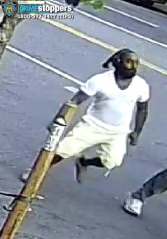 Three suspects sought after man stabbed during assault on west 125th street in manhattan