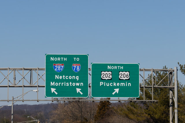 Crashes and delays slow new jersey thursday morning commute