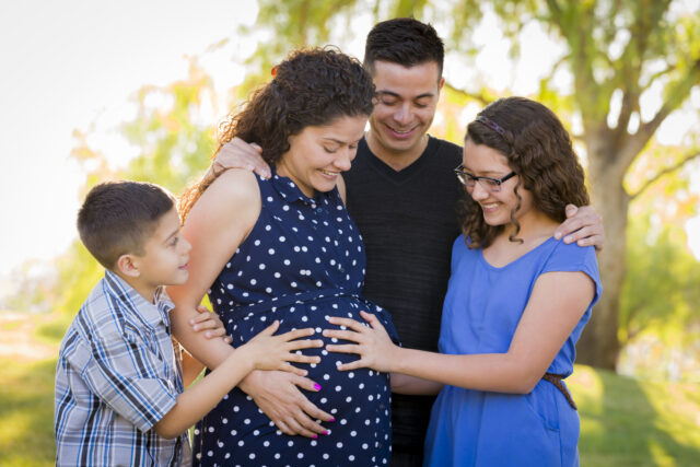Supreme court rules on birthright citizenship for "anchor baby" children born in u. S. ; new jersey reacts