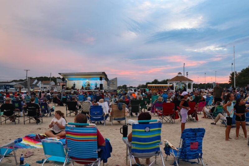 Toms river's summer beach concerts and fireworks: the complete schedule Toms river's summer beach concerts and fireworks: the complete schedule
