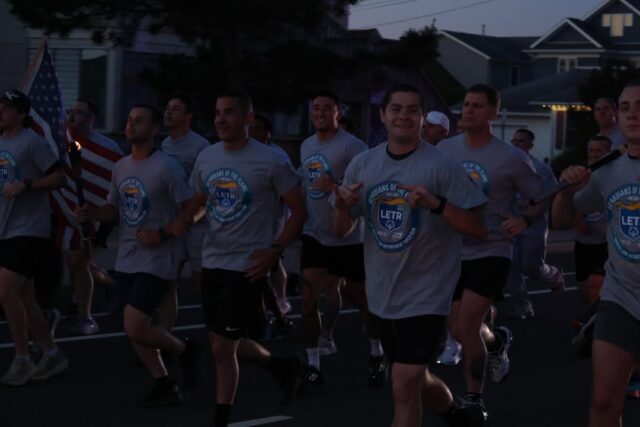 Seaside park police carry flame of hope in statewide tradition