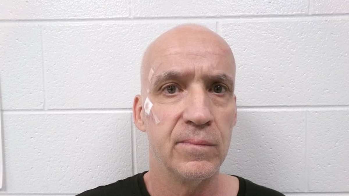 Pennsylvania man accused of exposing himself to child, leading police on i-68 chase