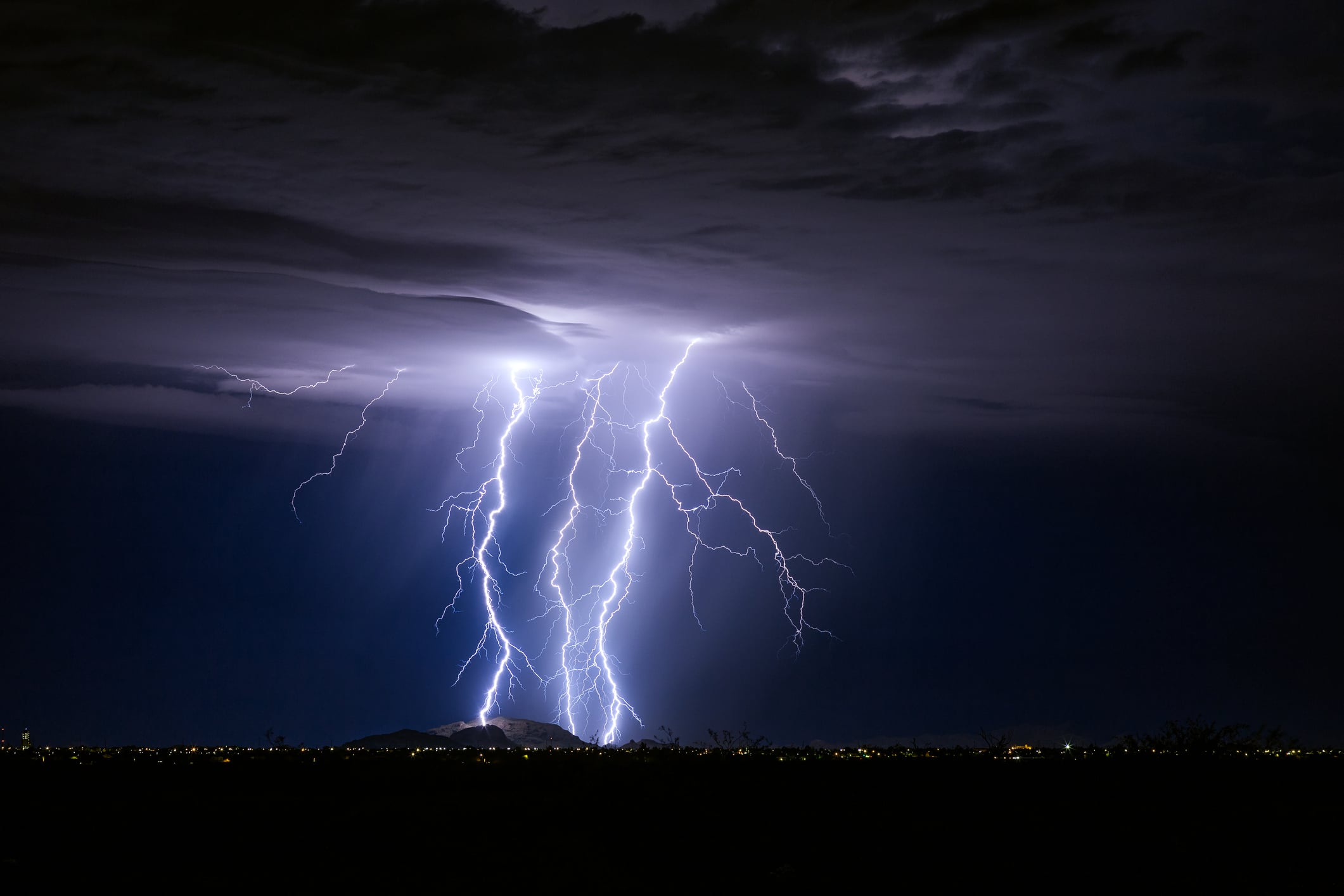 Severe storms leave nearly 200,000 firstenergy customers without power across new jersey