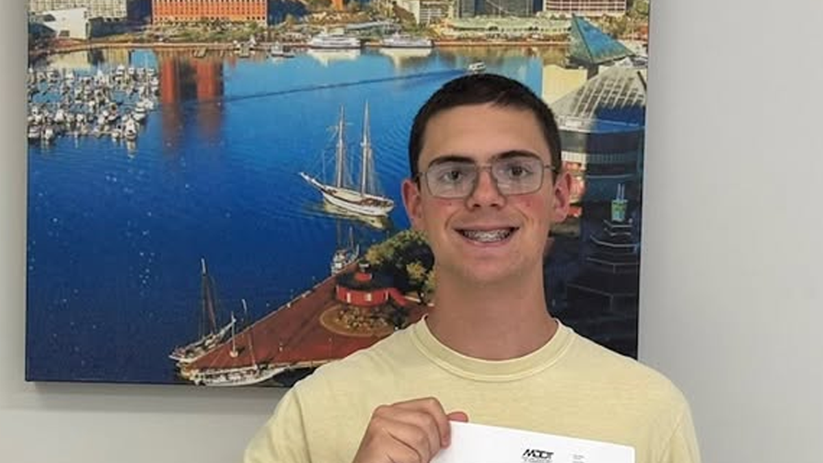 Baltimore county police search for missing 16-year-old last seen in essex