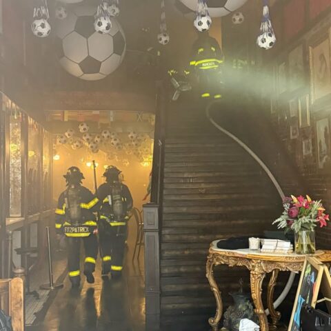 Third alarm fire sends 220 fdny members racing to midtown high rise