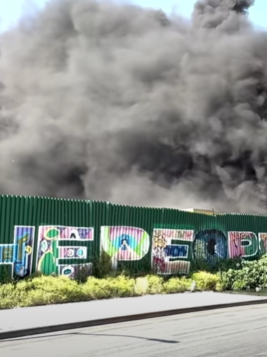 Fdny battles third-alarm fire at brooklyn recycling plant as 10 firefighters injured Fdny battles third-alarm fire at brooklyn recycling plant as 10 firefighters injured