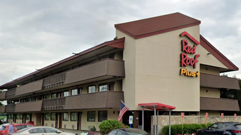 Man forces his way into woman's new jersey motel room before robbing and assaulting her Man forces his way into woman's new jersey motel room before robbing and assaulting her