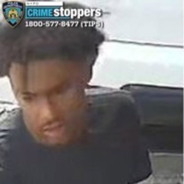 Moped-riding thieves rob 15-year-old girl of necklace in queens, nypd says