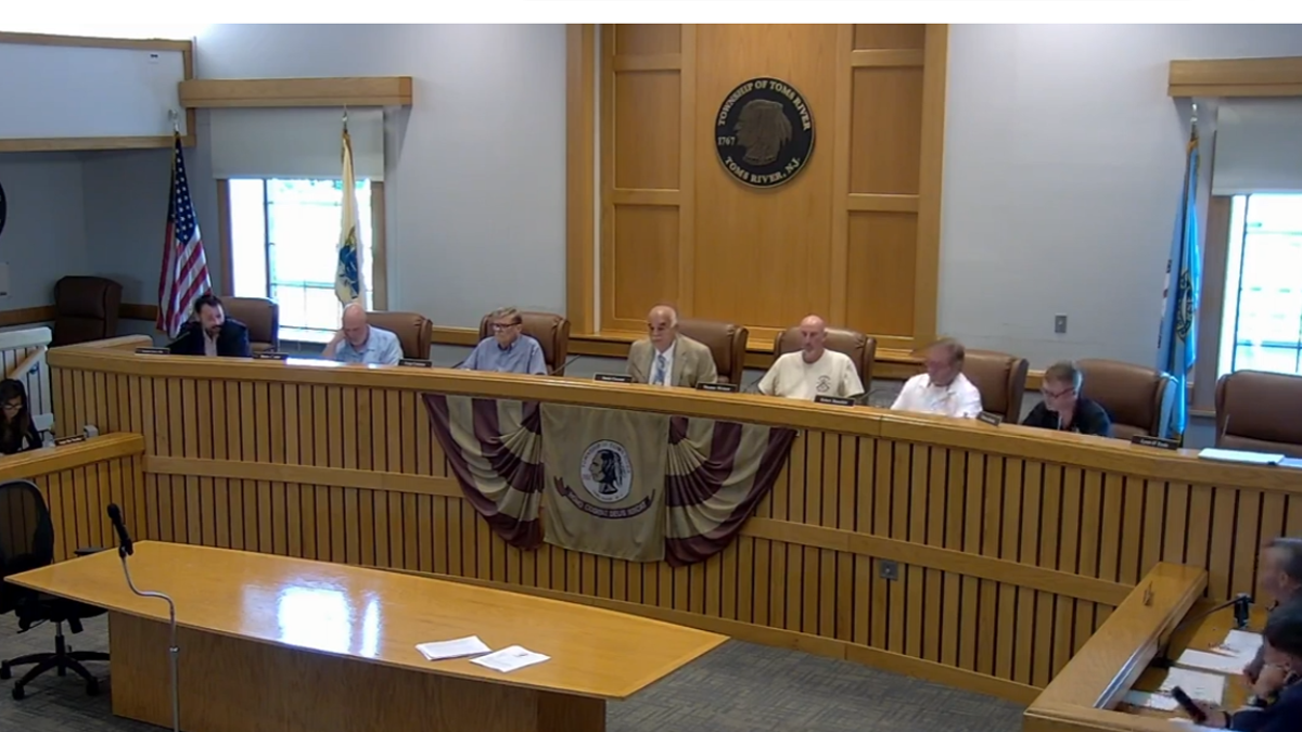 Toms river council majority charged for holding illegal secret meeting, violating state law