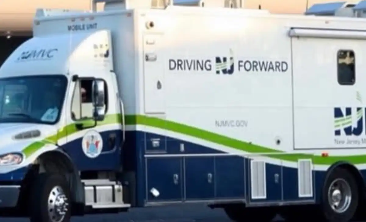 Photo caption: the new jersey motor vehicle commission will conduct mobile vehicle inspections at rash field in wall township from 9 a. M. To 1 p. M. Friday, sept. 4.