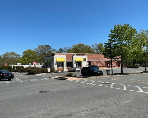 McDonalds - Showcase.com