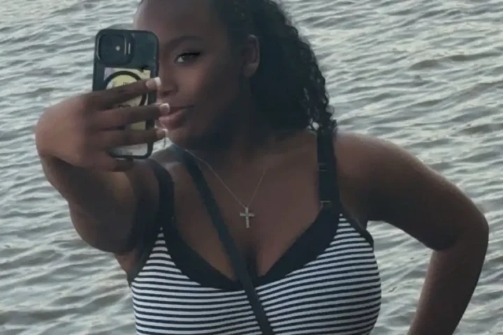 Paramus police are searching for missing 15-year-old Khalia Simpson, who was last seen near East Midland Avenue and may have boarded a New Jersey Transit bus headed for Queens.