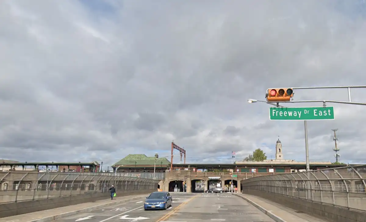 Photo caption: njdot will close the left lane of freeway drive eastbound at south munn avenue as work advances on the north munn avenue bridge over i-280.