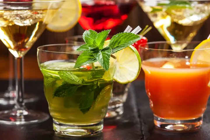 New Jersey has permanently legalized COVID-era cocktails-to-go rules, allowing qualifying restaurants and bars to continue takeout and alcohol delivery.