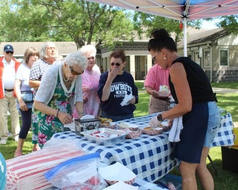 Toms River's Senior Center wrapped up its summer concert series with live music, food and student volunteers as the township prepares for fall activities.