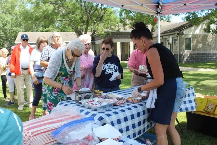 Toms River's Senior Center wrapped up its summer concert series with live music, food and student volunteers as the township prepares for fall activities.