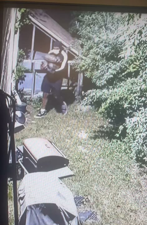 Egg harbor township cops hope suspect’s limp leads to identification Egg harbor township cops hope suspect’s limp leads to identification