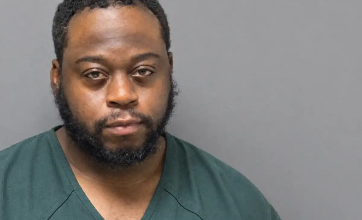 Brick dad's school drop-off ends in police chase at 73 mph, near miss with crossing guards