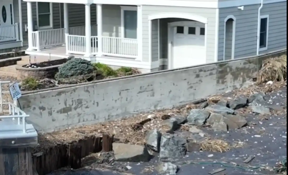 Brigantine beaches hammered by nor’easter as waves cut into dunes and leave little sand behind Brigantine beaches hammered by nor’easter as waves cut into dunes and leave little sand behind