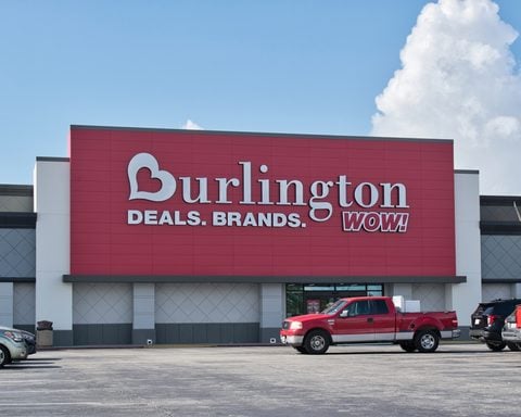 Burlington Stores will move its headquarters and 1,600 workers from New Jersey to Philadelphia as statewide job losses and corporate exits mount.